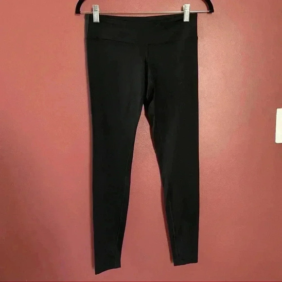 Koral Black Leggings - Picture 1 of 8